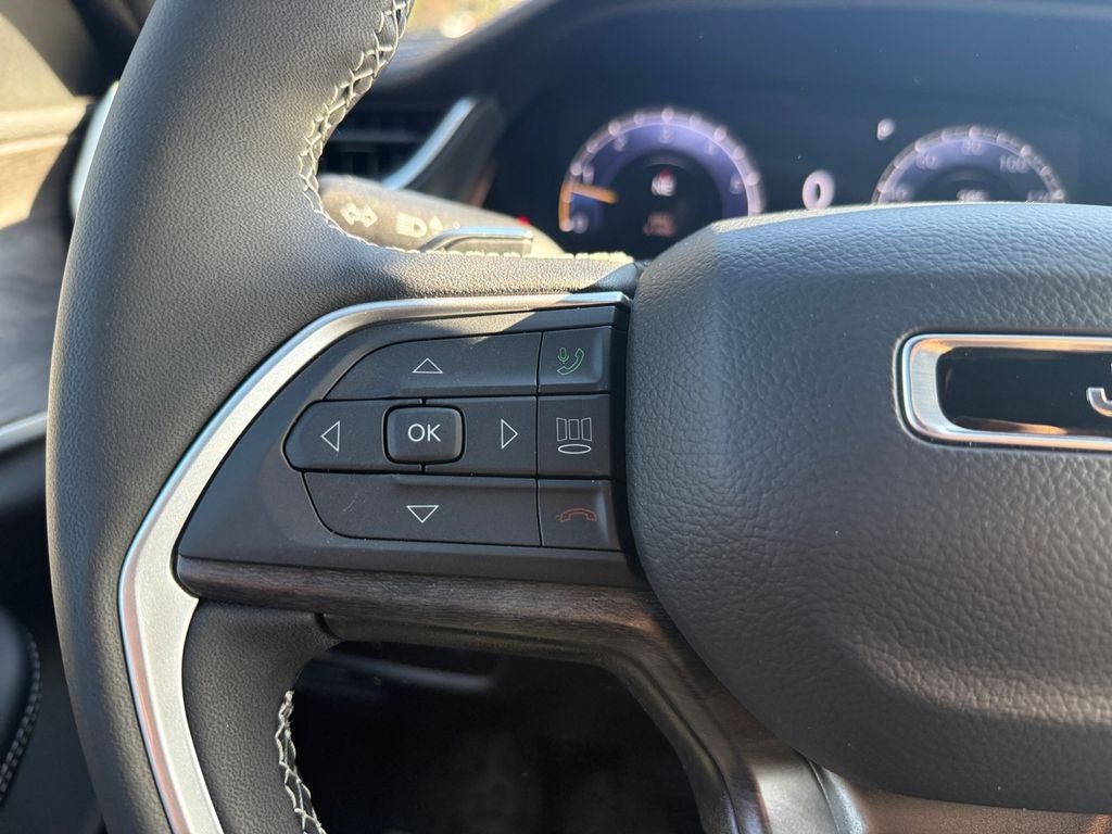 2025 Jeep Grand Cherokee GRAND CHEROKEE L LIMITED 4X2