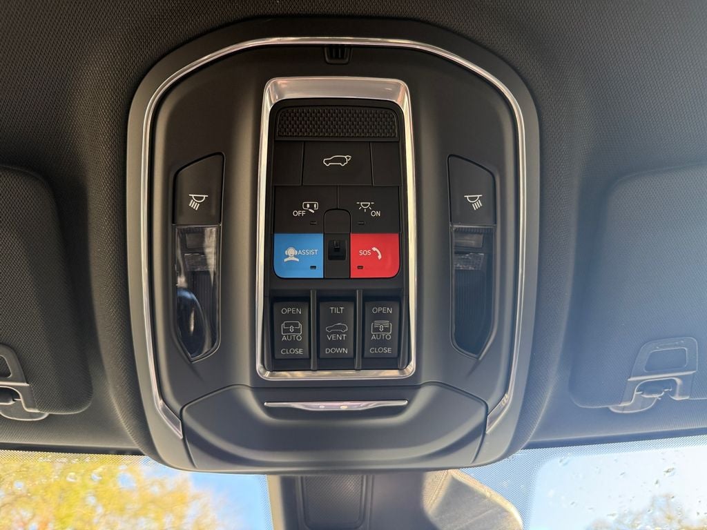 2025 Jeep Grand Cherokee GRAND CHEROKEE L LIMITED 4X2