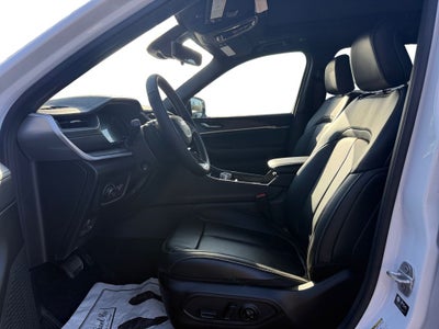 2025 Jeep Grand Cherokee GRAND CHEROKEE L LIMITED 4X2