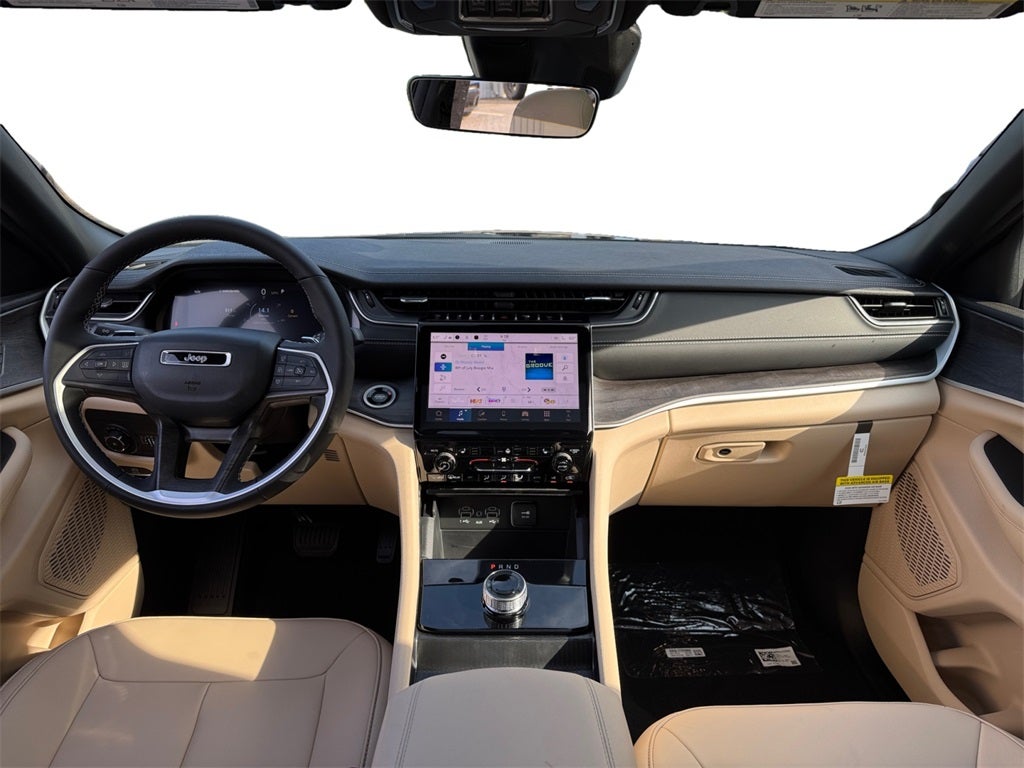 2025 Jeep Grand Cherokee GRAND CHEROKEE L LIMITED 4X2