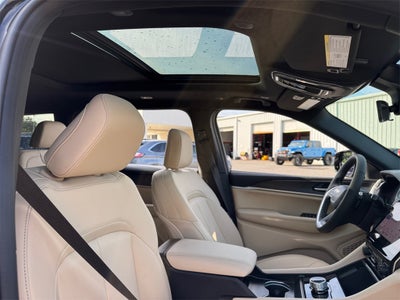 2025 Jeep Grand Cherokee GRAND CHEROKEE L LIMITED 4X2