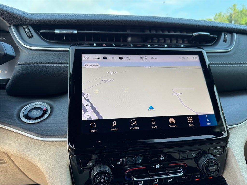 2025 Jeep Grand Cherokee GRAND CHEROKEE L LIMITED 4X2