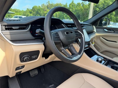 2025 Jeep Grand Cherokee GRAND CHEROKEE L LIMITED 4X2