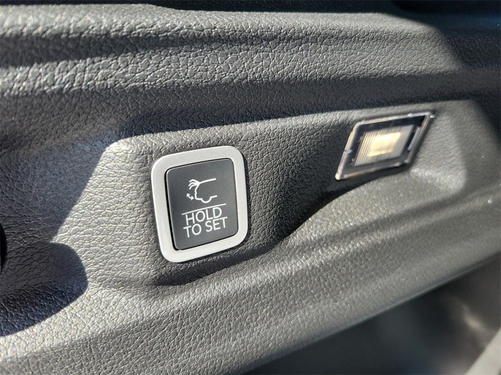 2025 Jeep Grand Cherokee GRAND CHEROKEE L LIMITED 4X2