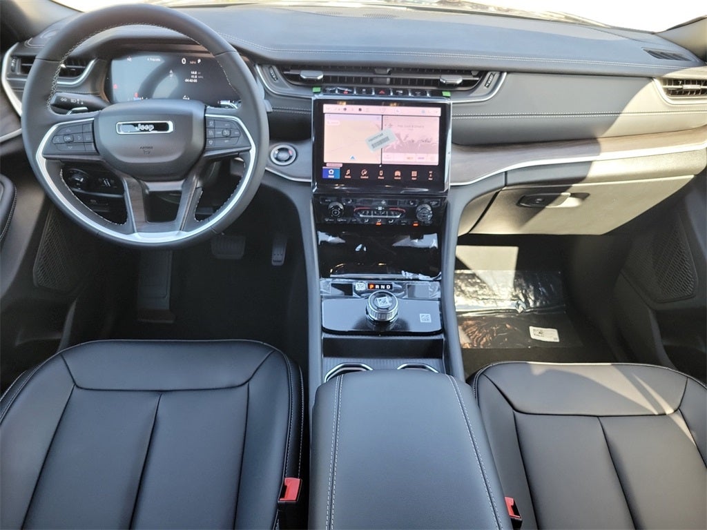 2025 Jeep Grand Cherokee GRAND CHEROKEE L LIMITED 4X2