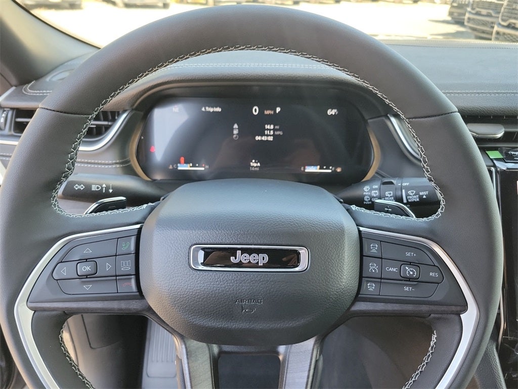 2025 Jeep Grand Cherokee GRAND CHEROKEE L LIMITED 4X2