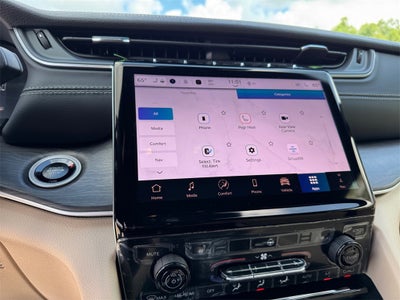 2025 Jeep Grand Cherokee GRAND CHEROKEE L LIMITED 4X2