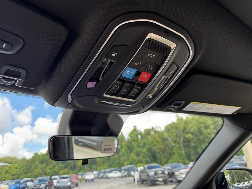 2025 Jeep Grand Cherokee GRAND CHEROKEE L LIMITED 4X2