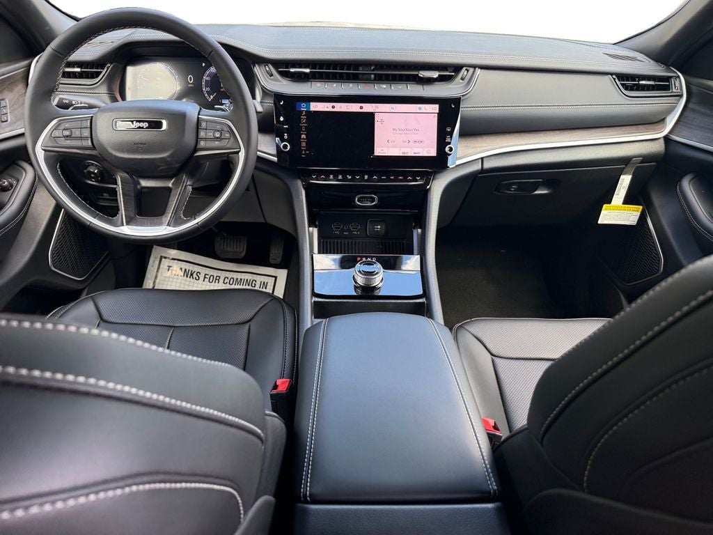 2026 Jeep Grand Cherokee GRAND CHEROKEE L LIMITED 4X2