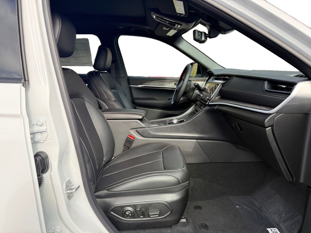 2026 Jeep Grand Cherokee GRAND CHEROKEE L LIMITED 4X2