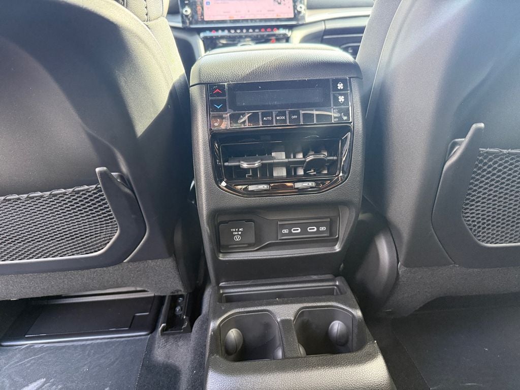 2026 Jeep Grand Cherokee GRAND CHEROKEE L LIMITED 4X2