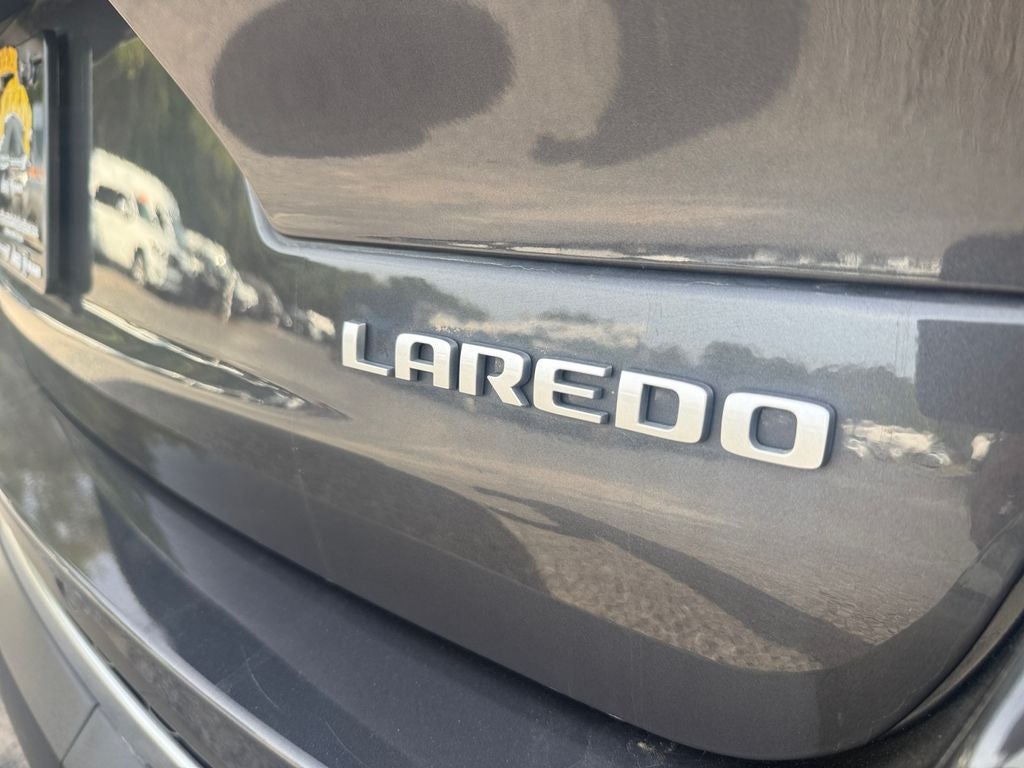 2024 Jeep Grand Cherokee L Laredo 4x4