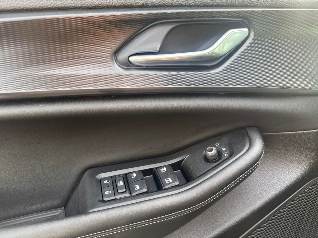 2024 Jeep Grand Cherokee L Laredo 4x4