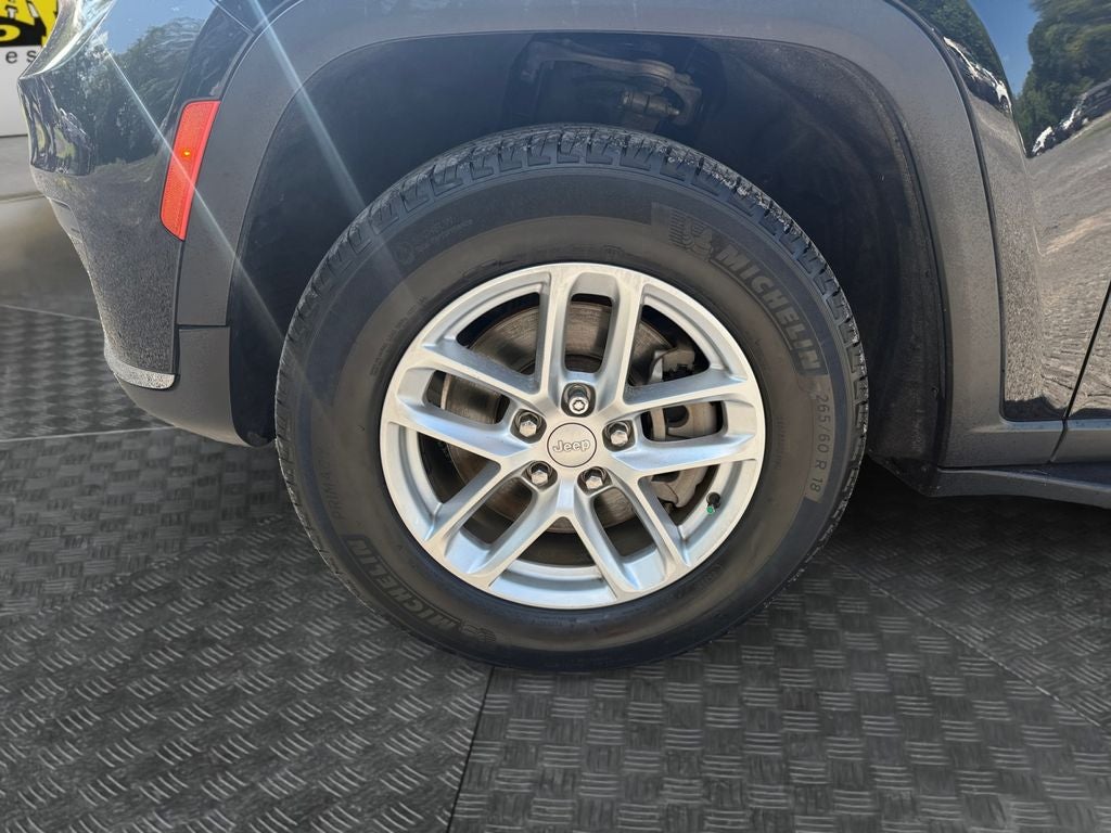 2021 Jeep Grand Cherokee L Laredo 4x4