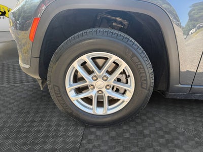 2021 Jeep Grand Cherokee L Laredo 4x4