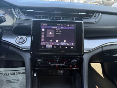 2021 Jeep Grand Cherokee L Laredo 4x4