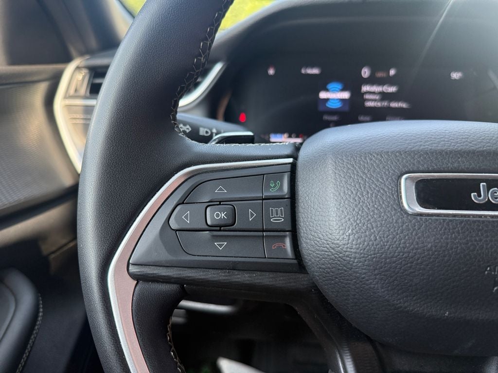 2023 Jeep Grand Cherokee L Altitude 4x4