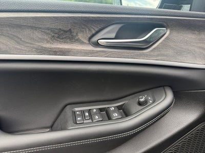 2027 Jeep Grand Cherokee Laredo Altitude