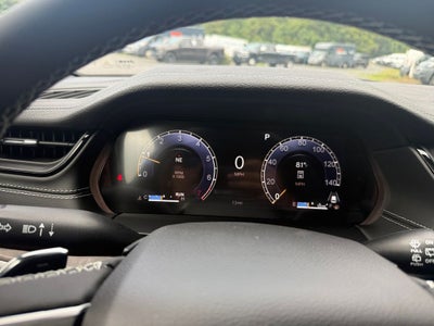 2027 Jeep Grand Cherokee Laredo Altitude