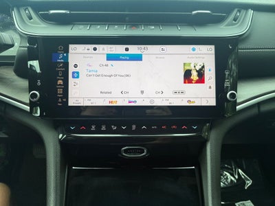 2027 Jeep Grand Cherokee Laredo Altitude
