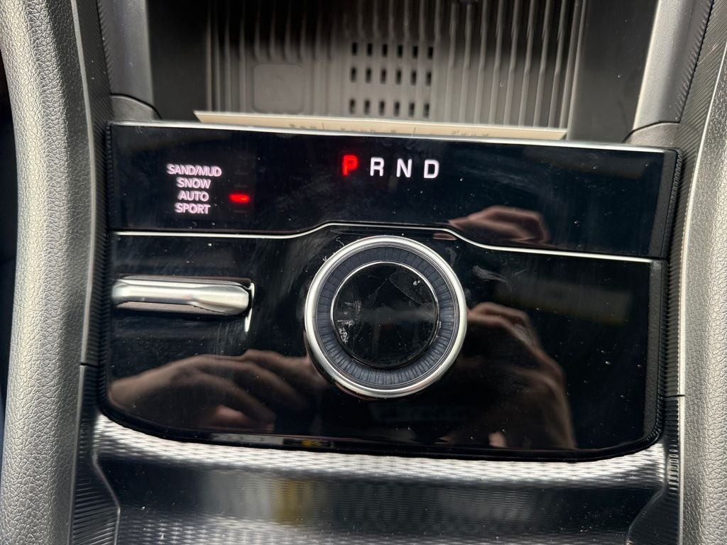 2027 Jeep Grand Cherokee Laredo Altitude