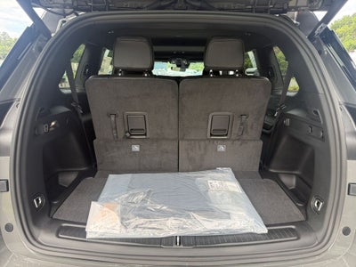 2027 Jeep Grand Cherokee Laredo Altitude
