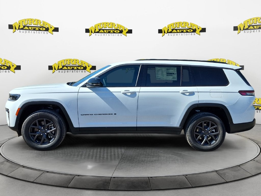 2027 Jeep Grand Cherokee GRAND CHEROKEE L LAREDO ALTITUDE 4X4