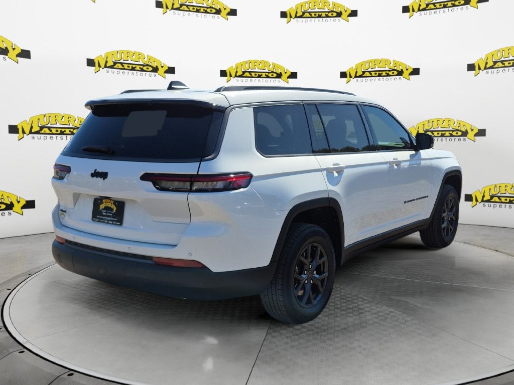 2027 Jeep Grand Cherokee GRAND CHEROKEE L LAREDO ALTITUDE 4X4