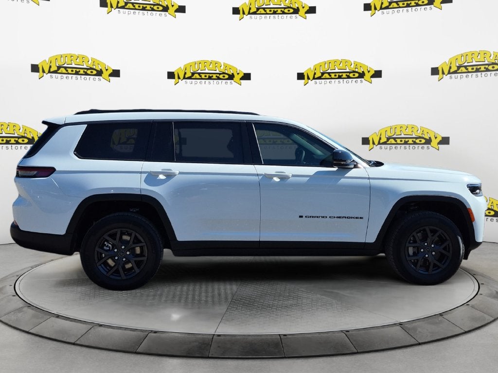 2027 Jeep Grand Cherokee GRAND CHEROKEE L LAREDO ALTITUDE 4X4