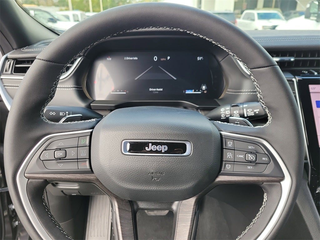 2025 Jeep Grand Cherokee GRAND CHEROKEE L LIMITED 4X4