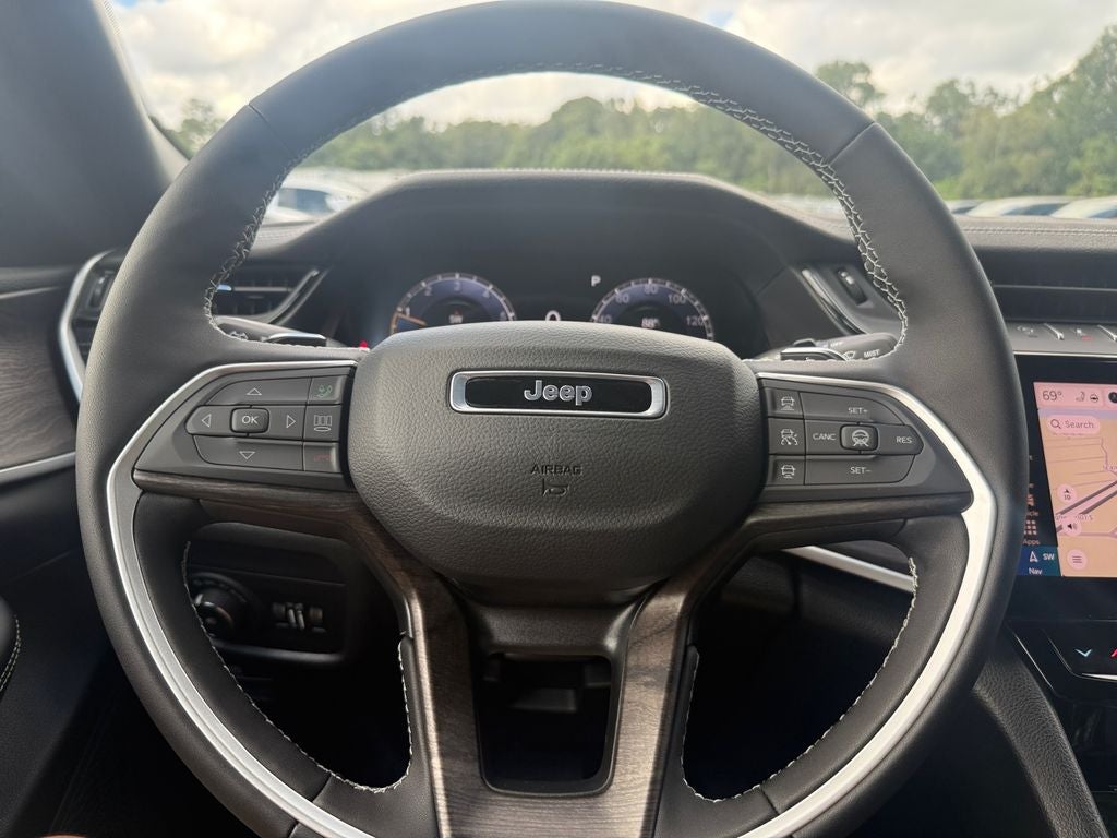 2027 Jeep Grand Cherokee Limited
