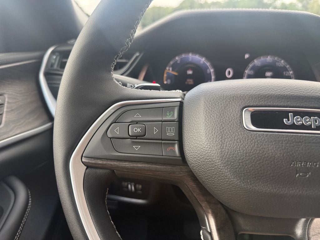2027 Jeep Grand Cherokee Limited