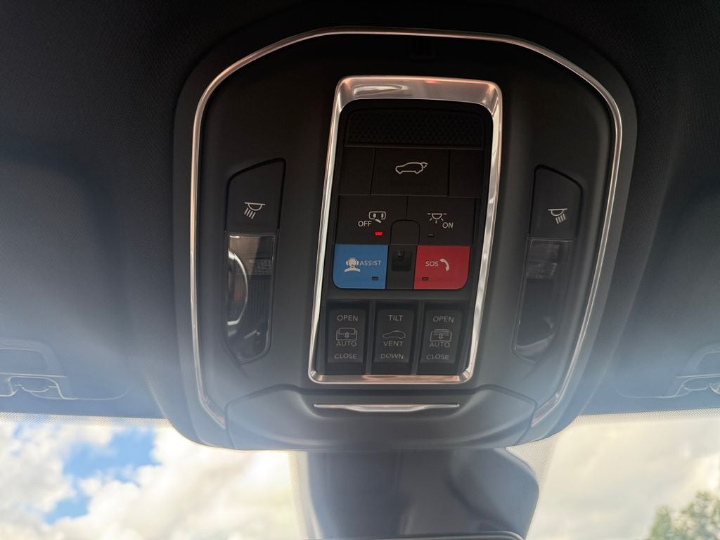 2027 Jeep Grand Cherokee Limited