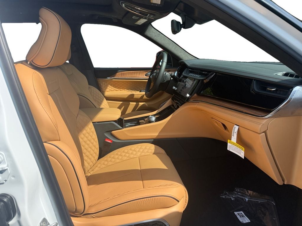 2026 Jeep Grand Cherokee GRAND CHEROKEE L SUMMIT 4X4
