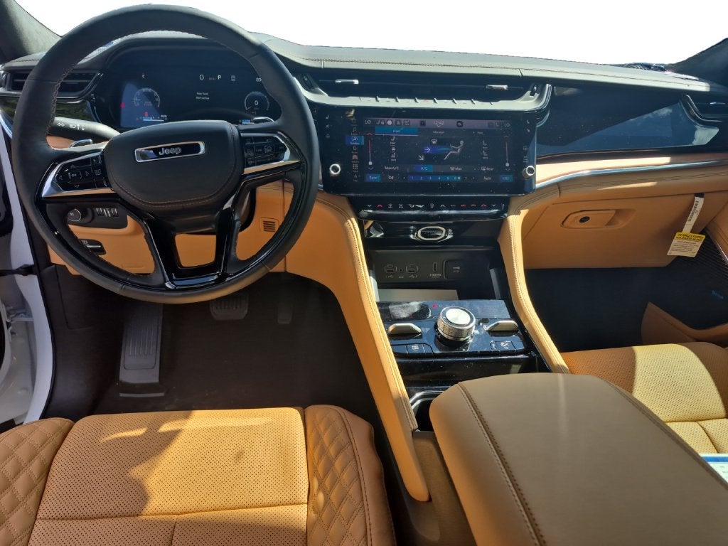 2027 Jeep Grand Cherokee GRAND CHEROKEE L SUMMIT 4X4