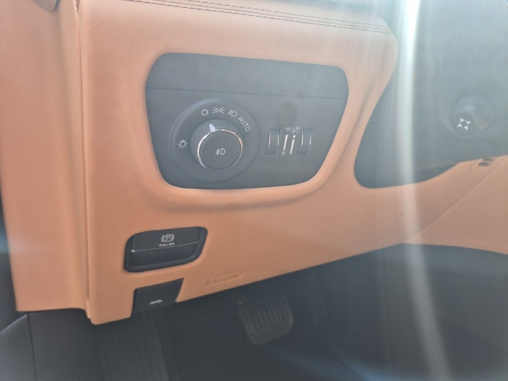 2027 Jeep Grand Cherokee GRAND CHEROKEE L SUMMIT 4X4