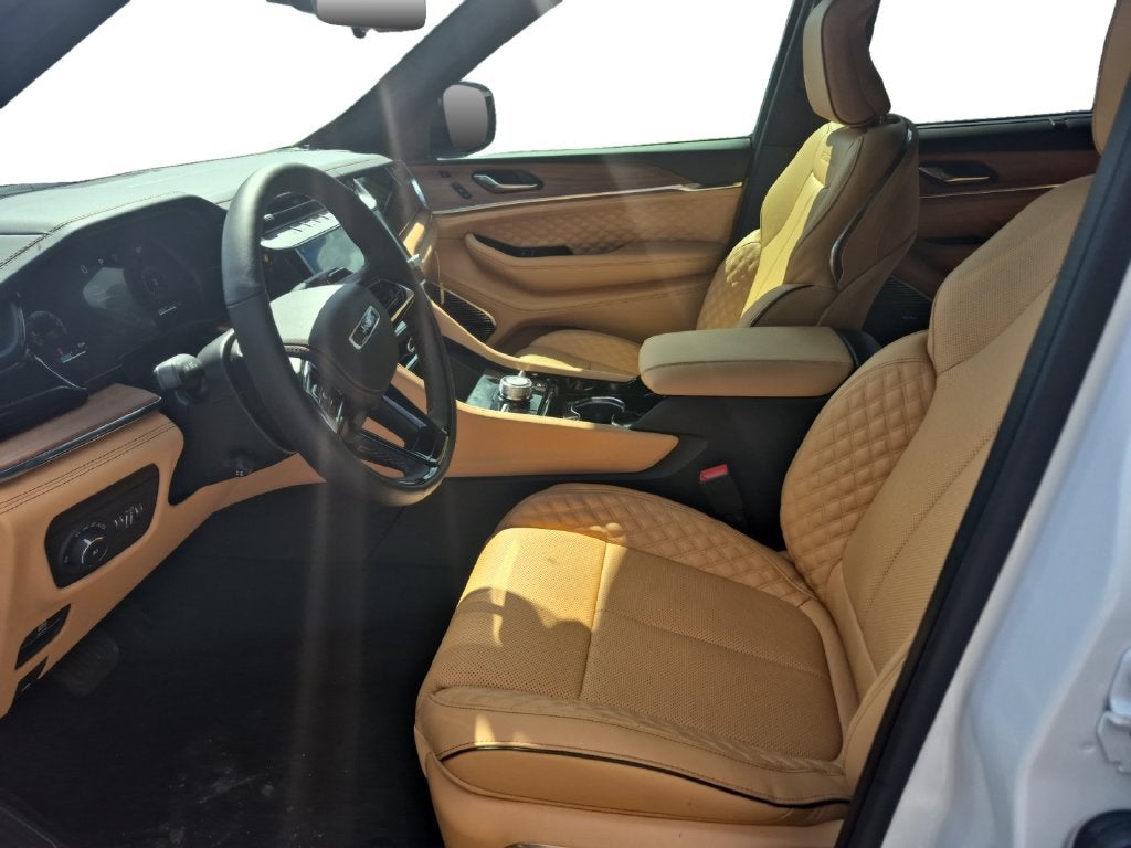2027 Jeep Grand Cherokee GRAND CHEROKEE L SUMMIT 4X4