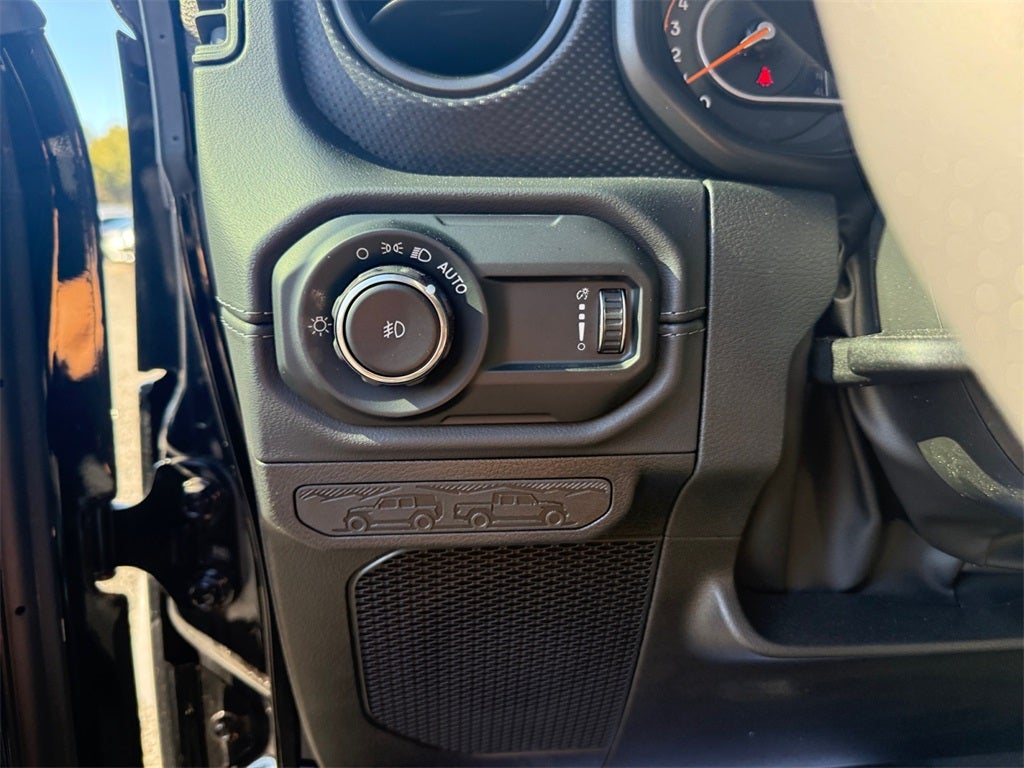 2025 Jeep Wrangler WRANGLER 4-DOOR RUBICON 392