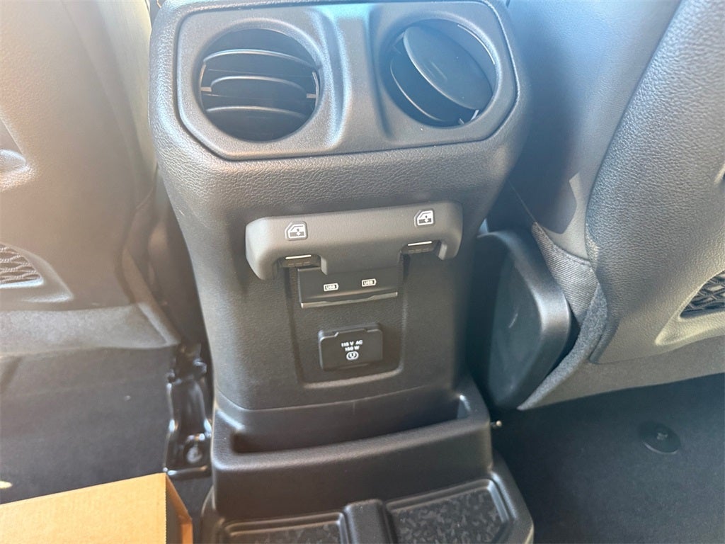 2025 Jeep Wrangler WRANGLER 4-DOOR RUBICON 392