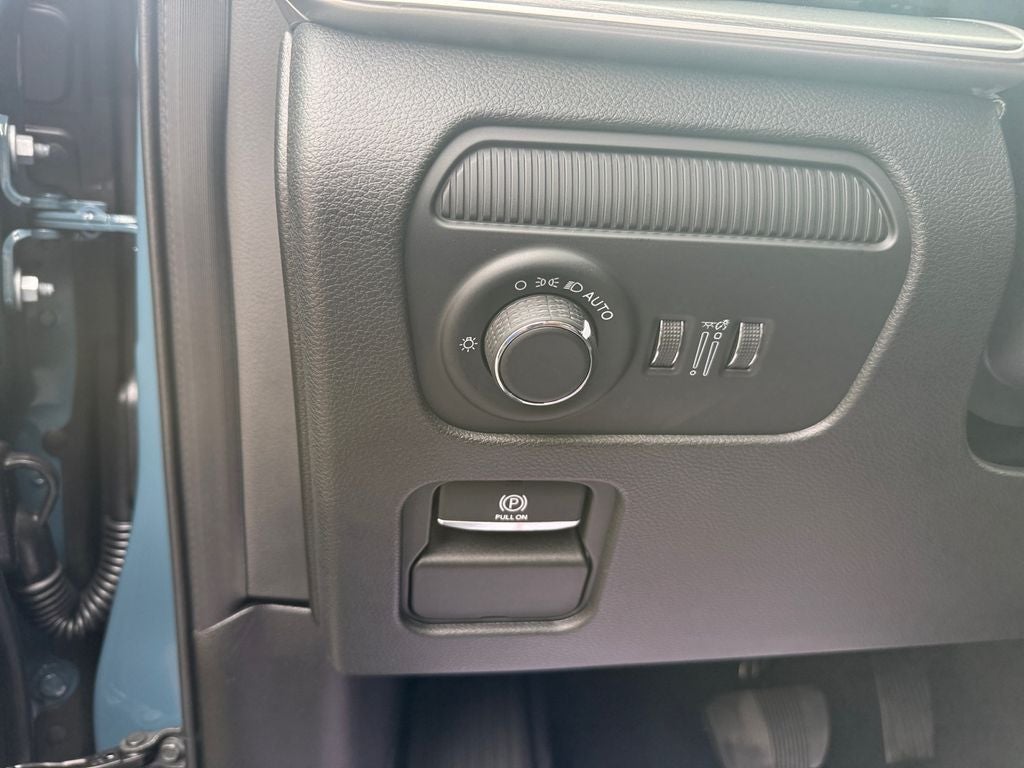 2026 Jeep Grand Wagoneer GRAND WAGONEER L LIMITED RESERVE 4X4