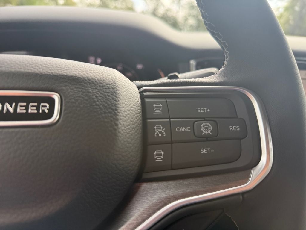 2026 Jeep Grand Wagoneer GRAND WAGONEER L LIMITED RESERVE 4X4