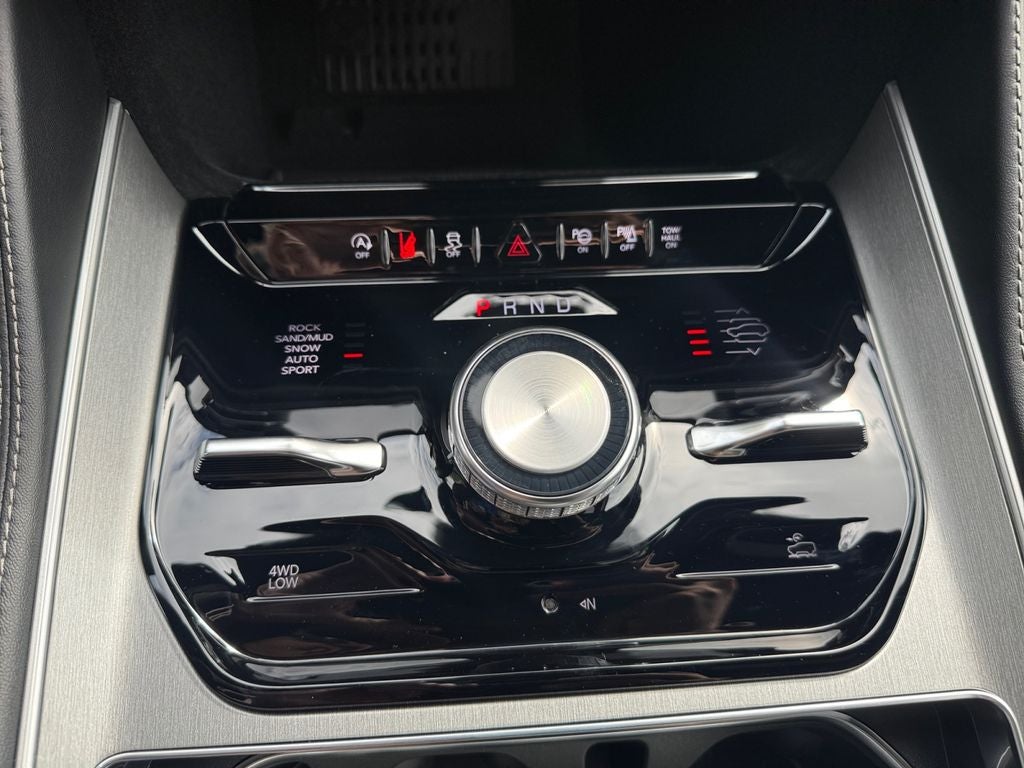 2026 Jeep Grand Wagoneer GRAND WAGONEER L LIMITED RESERVE 4X4