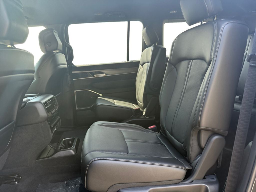 2026 Jeep Grand Wagoneer GRAND WAGONEER 4X2