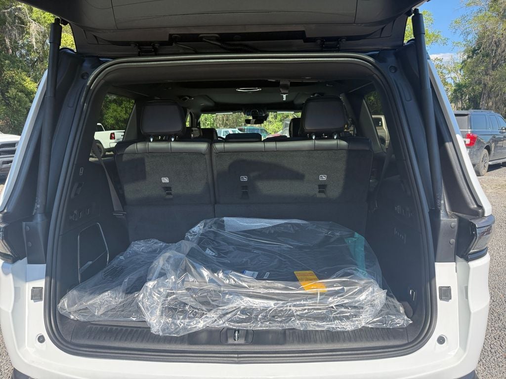 2026 Jeep Grand Wagoneer GRAND WAGONEER UPLAND 4X4