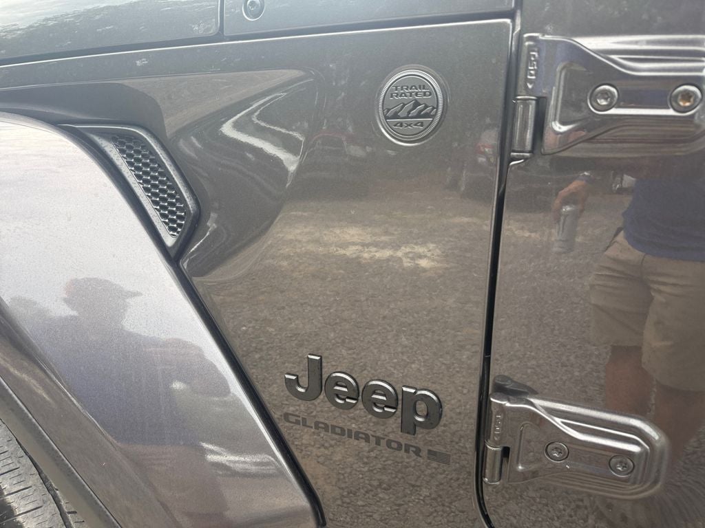 2024 Jeep Gladiator Sport S
