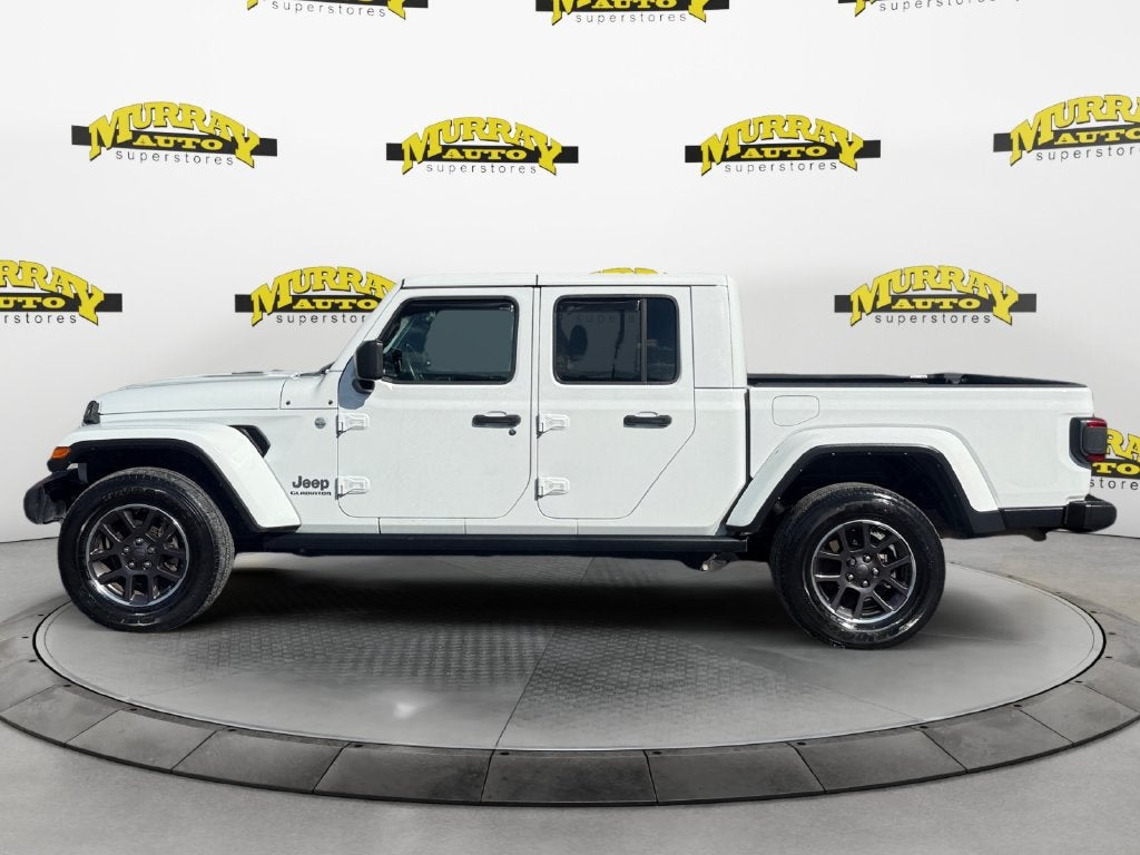 2022 Jeep Gladiator Overland