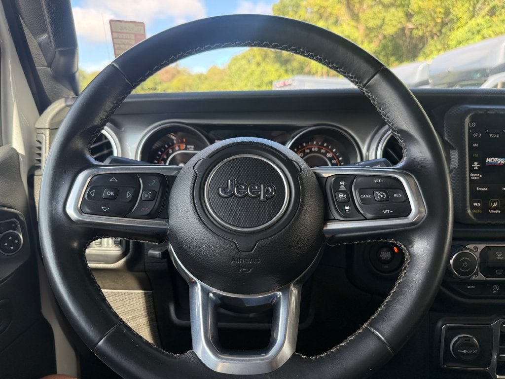 2022 Jeep Gladiator Overland