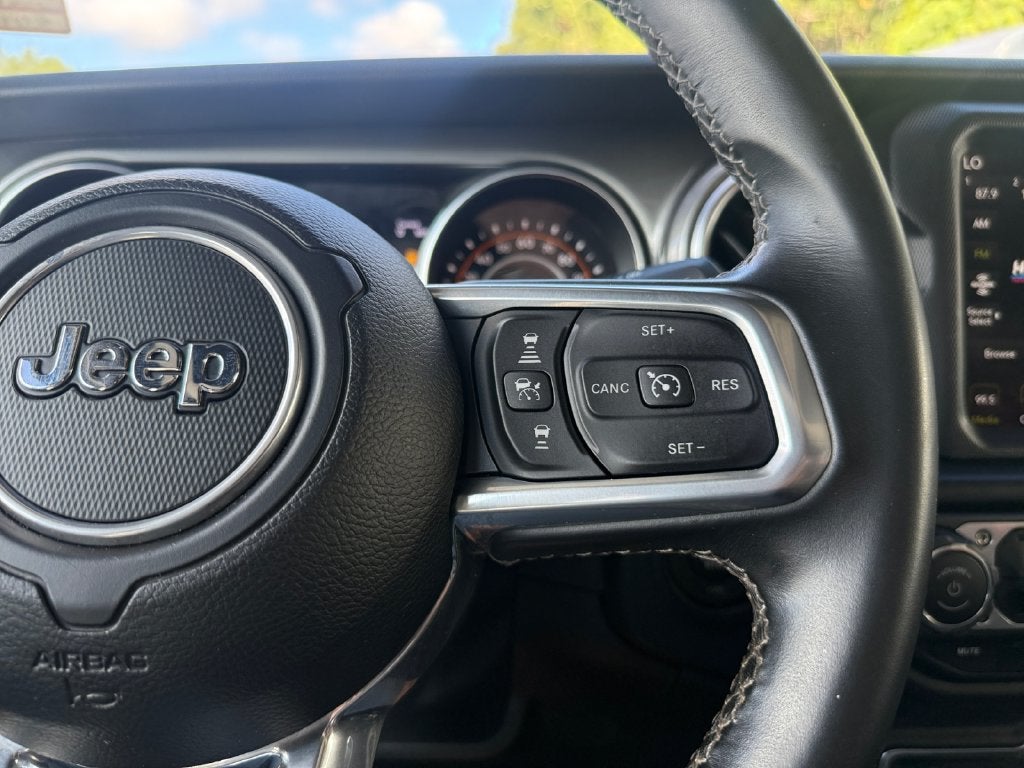 2022 Jeep Gladiator Overland