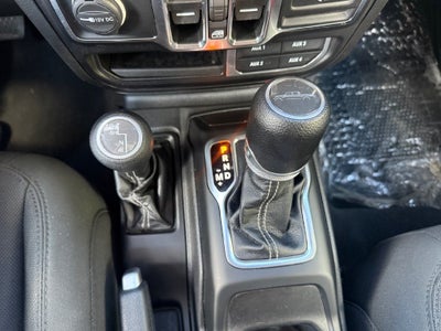 2022 Jeep Gladiator Overland