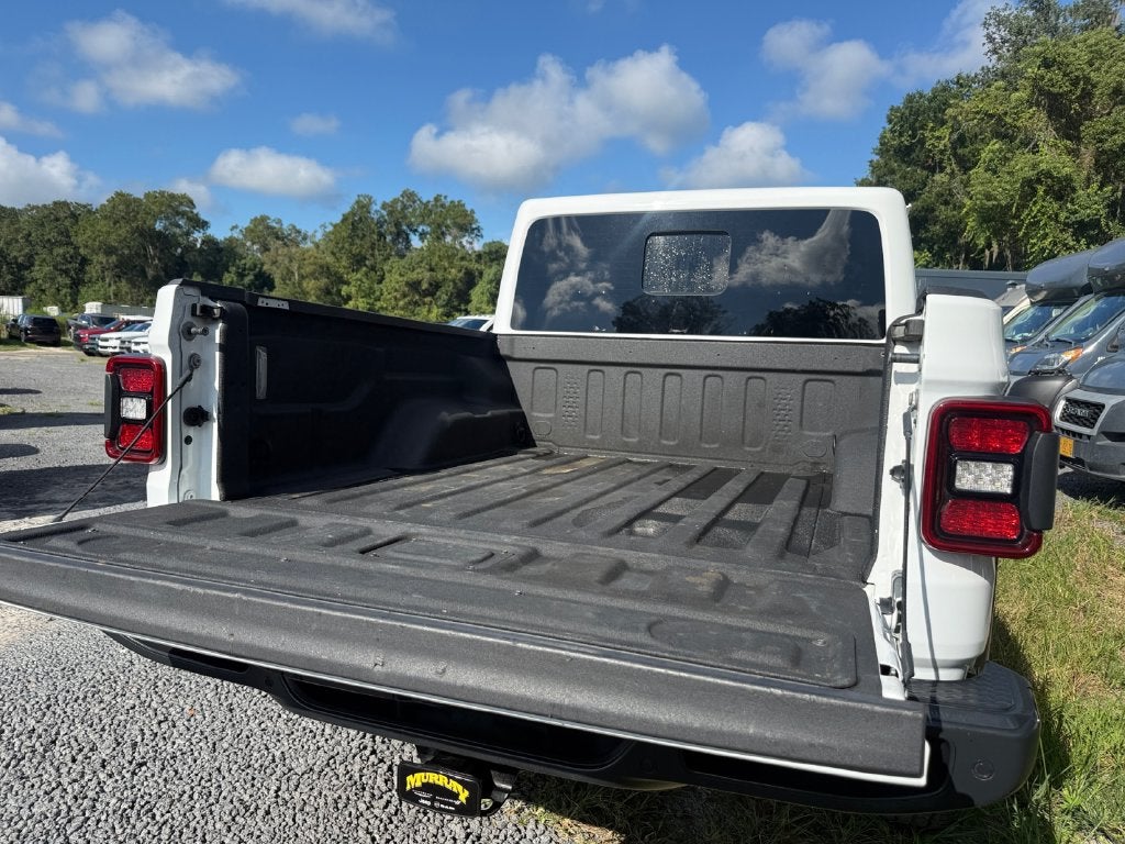 2022 Jeep Gladiator Overland